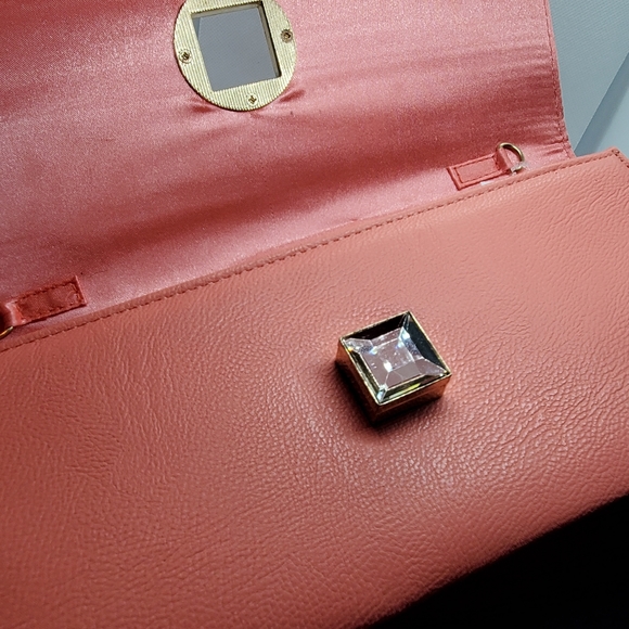 Vintage Gunne Sax Pink Leather Clutch - Picture 4 of 10